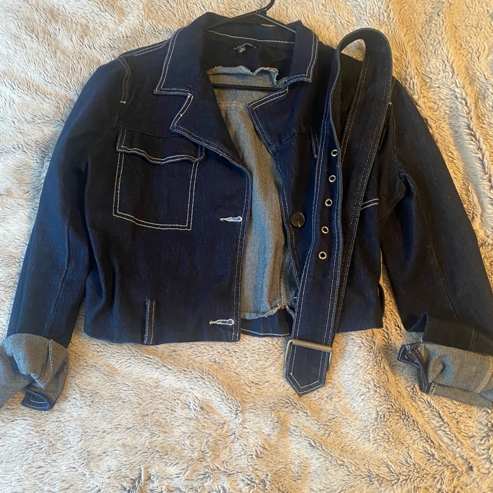 Dark denim slightly cropped jacket w/ belt, only worn once!